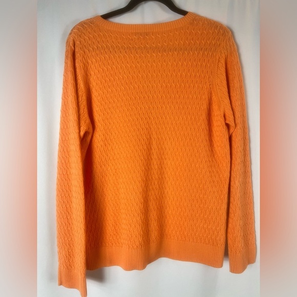 Vintage Talbots sweater light orange pima cotton pullover
Orange V-Neck Size:L - Picture 11 of 13